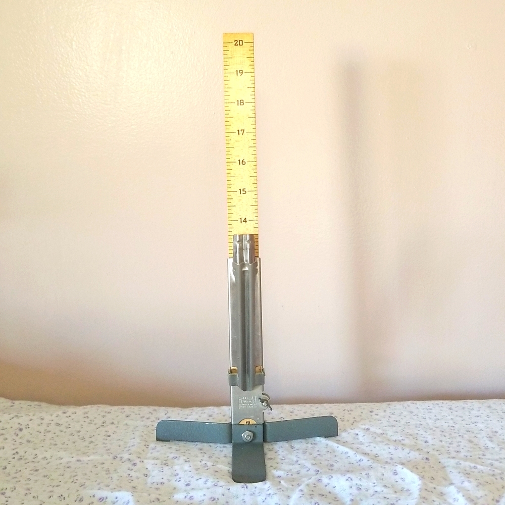 Vintage Skirt Marker